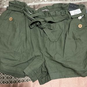 Maurice’s cargo shorts